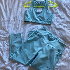 TLF workout set cropped leggings & sports bra